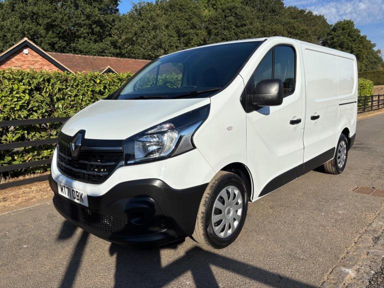 2021 Renault Trafic 2.0 dCi ENERGY 28 Business+ SWB Standard Roof Euro 6 (s/s) 5dr PANEL VAN Dies...
