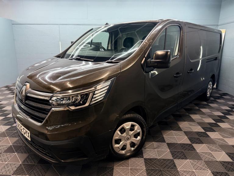 2022 Renault Trafic 2.0 dCi Blue LL30 Business L2 H1 Euro 6 (s/s) 5dr PANEL VAN Diesel Manual