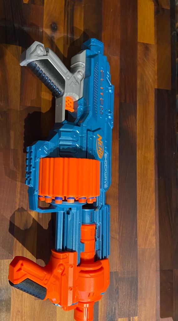 Nerf Shockwave 2.0 , comes with bullets , not been used very much 