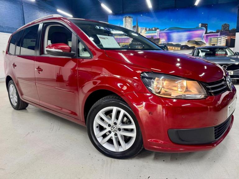 VOLKSWAGEN TOURAN 1.6 TDI SE Euro 5 5dr 2013