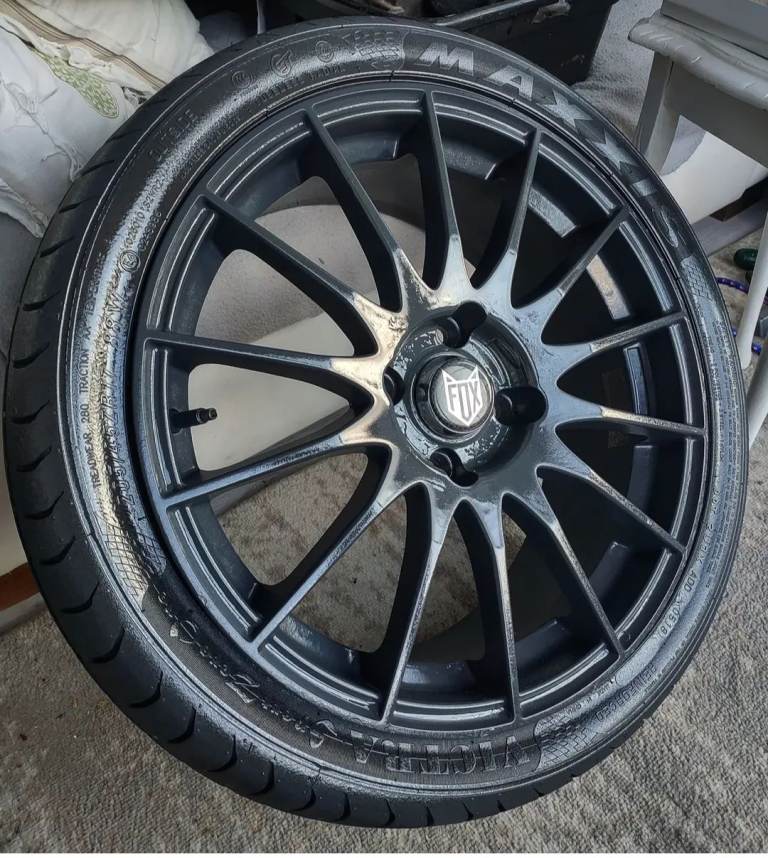 Fox wheels 17" 