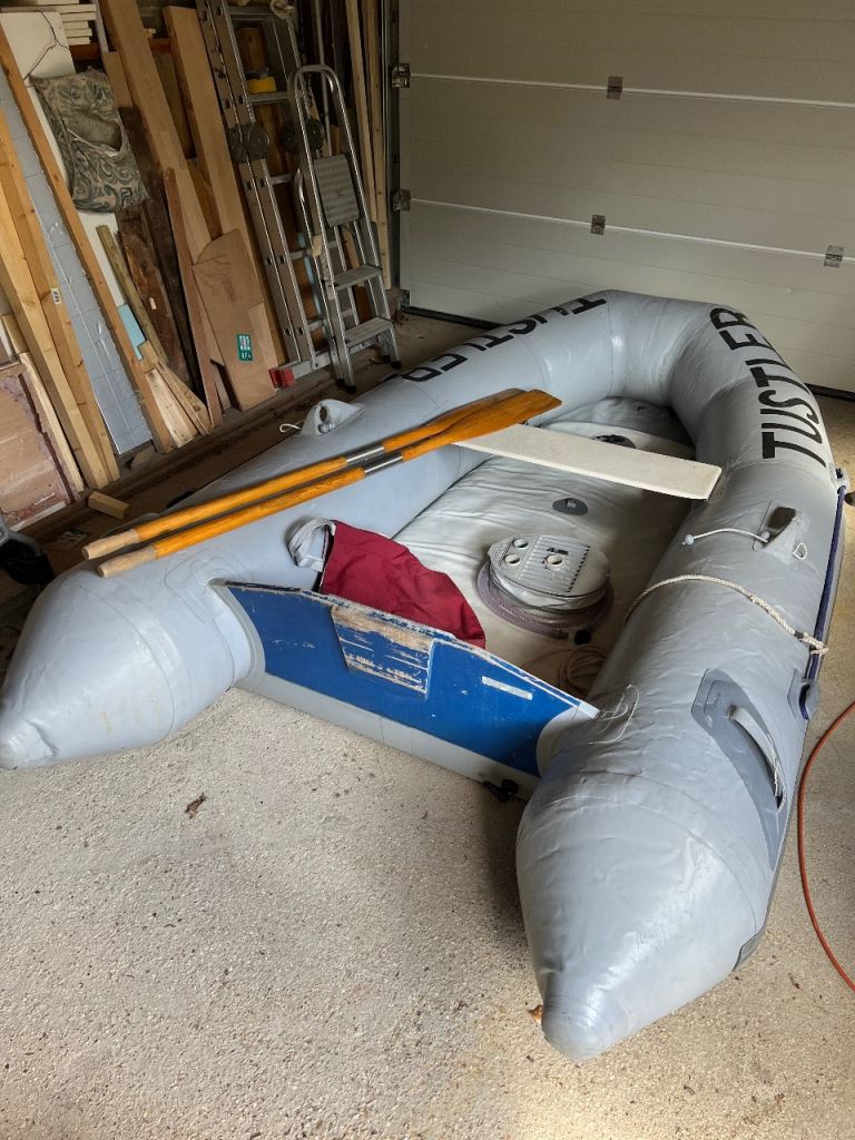Avon Rover R2.81 inflatable 