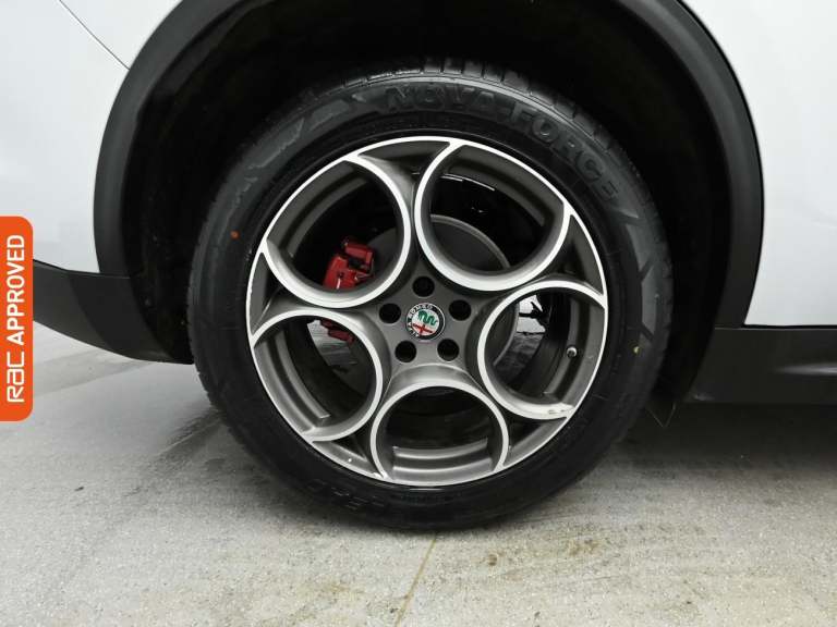 2021 Alfa Romeo Stelvio 2.2 TD Sprint SUV 5dr Diesel Auto Q4 AWD Euro 6 (s/s) (190 ps) SUV DIESEL...