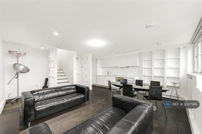 3 bedroom flat in Ebury Sq Garden, London, SW1W (3 bed) (#2247566)