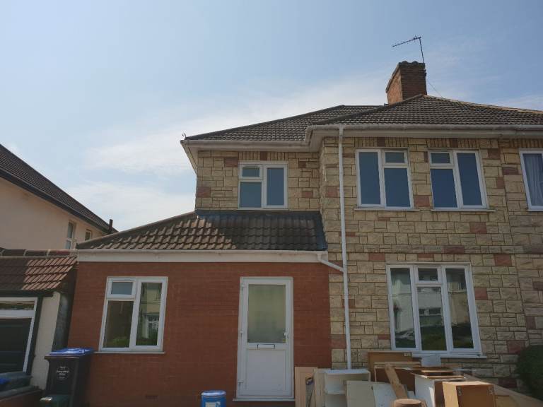 Spacious 4-bedroom semi-detached house to rent in Wembley - Wigginton Way