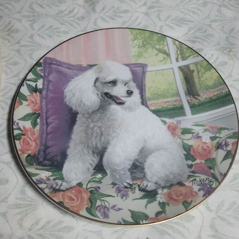 Linda Picken 'Sitting Pretty' Poodle Collector Plate (J3)