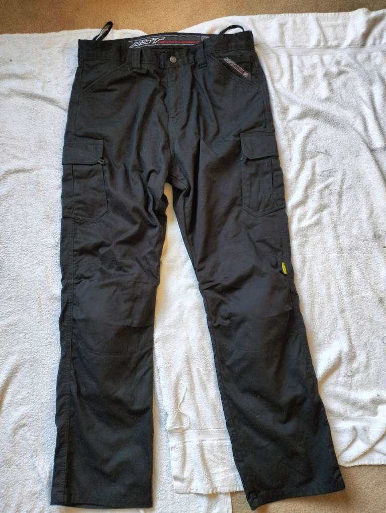 RST Aramid 2215 Black Mens Cargo Jeans 40" W Reg 32"Leg , knee armour 