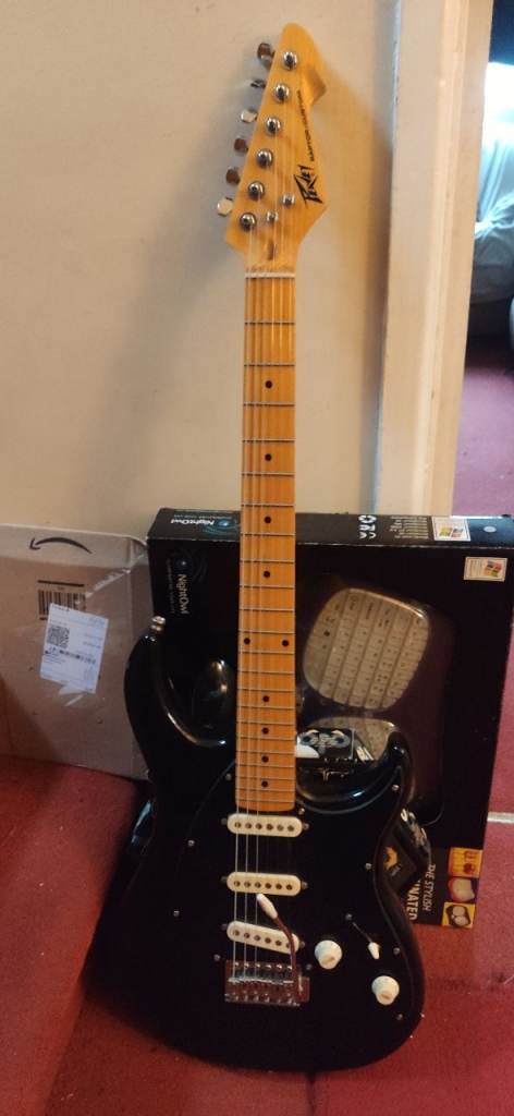 Peavey raptor  Full size electric guitar For age 12 to adult 