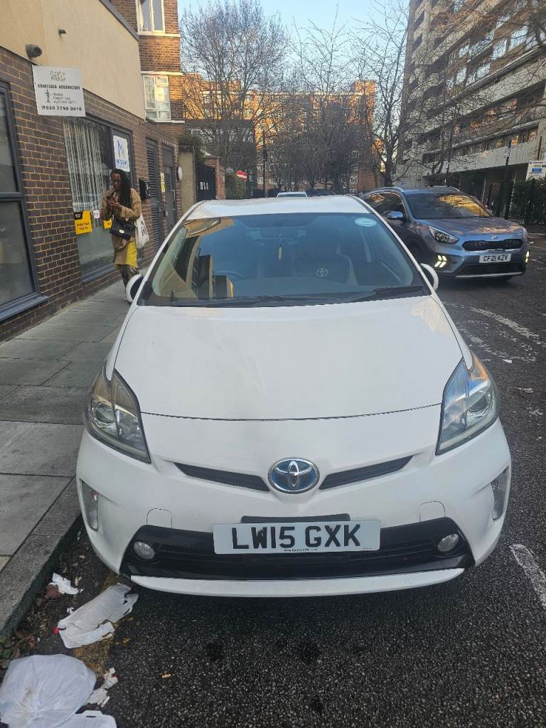 Toyota, PRIUS HYBRID, 2015, 1797 (cc)