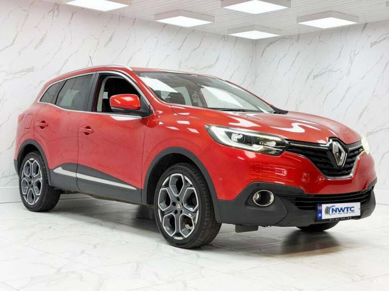 2017 Renault Kadjar 1.2 TCe Dynamique S Nav SUV 5dr Petrol Manual Euro 6 (s/s) (130 ps) HATCHBACK...