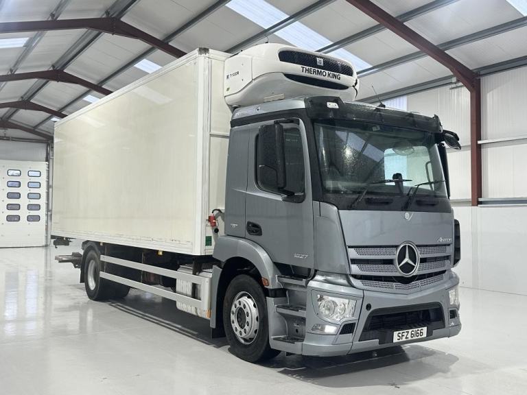 2014 (14) MERCEDES-BENZ ANTOS 1827 18 TON FRIDGE BODY