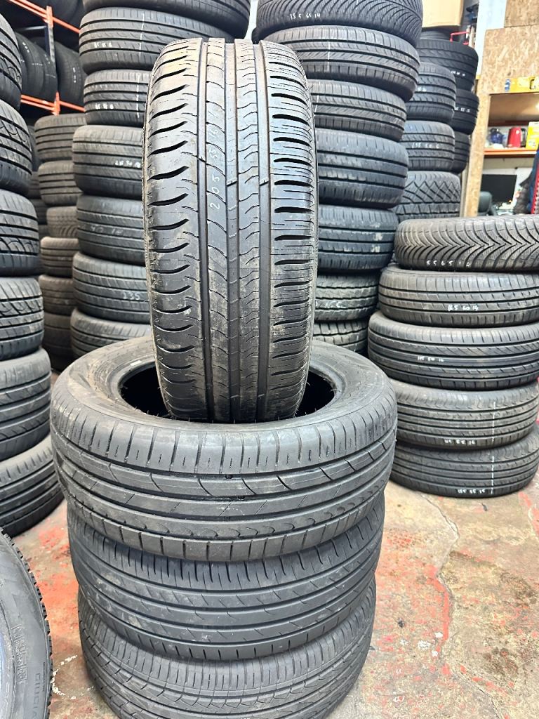 1x 205/55/16 Part worn tyre