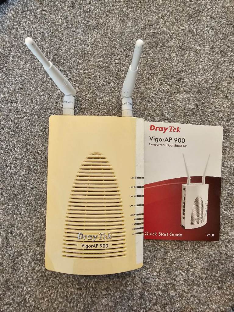Draytek AP900 router and access point