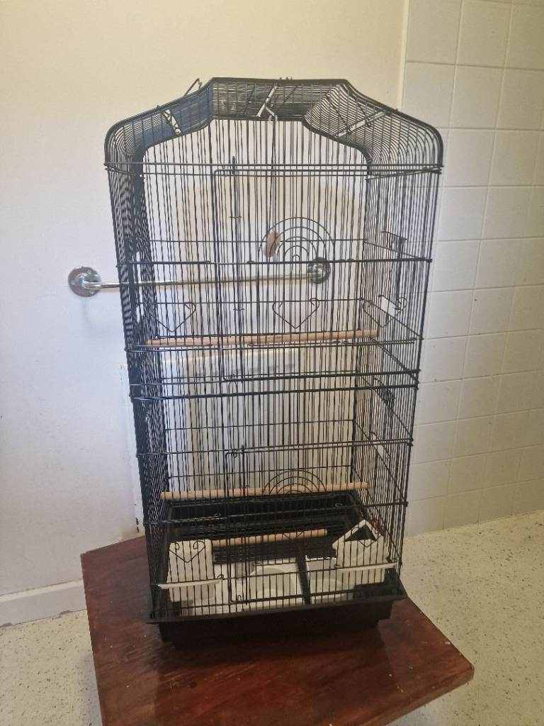 New large bird cage 