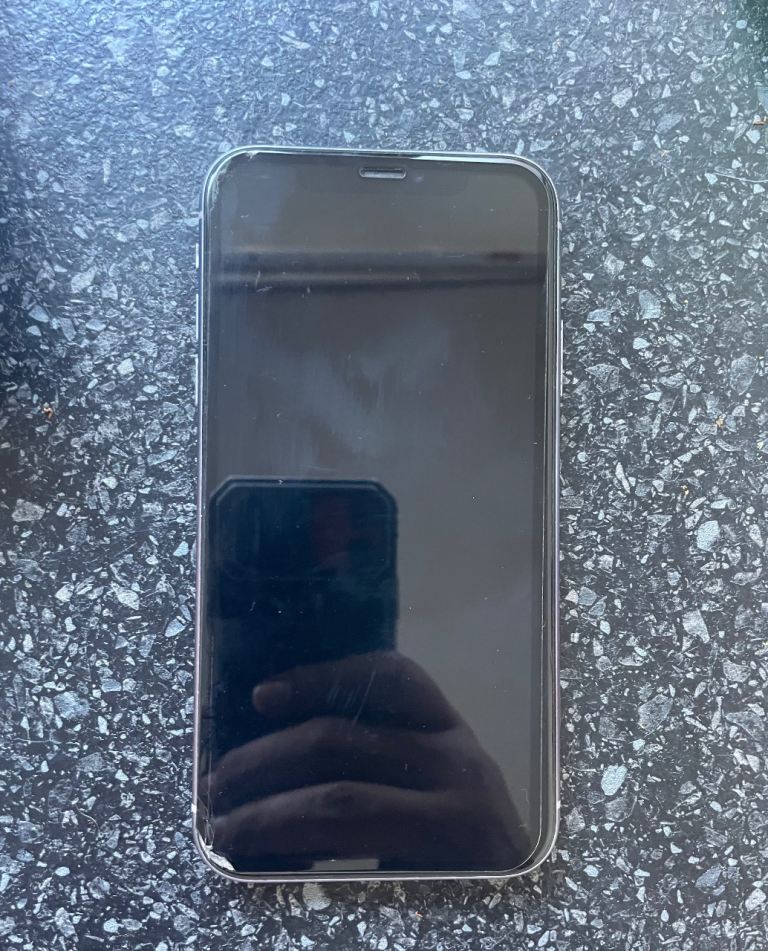 iPhone 11 