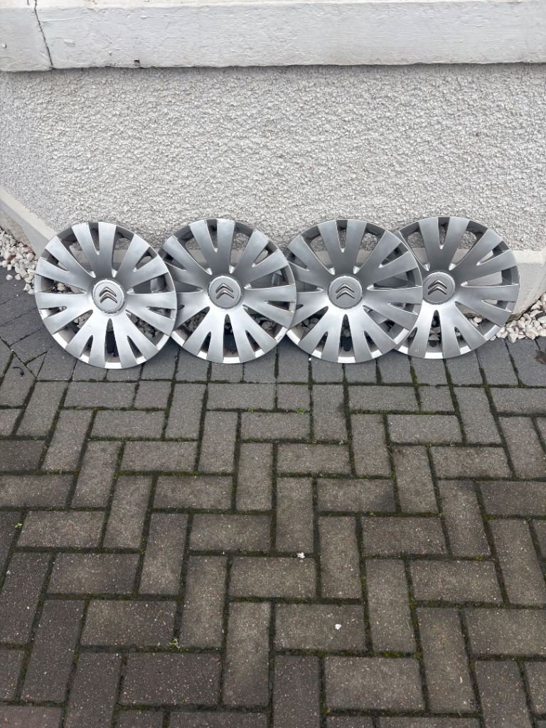 Citroen Berlingo OEM Wheel Trims 