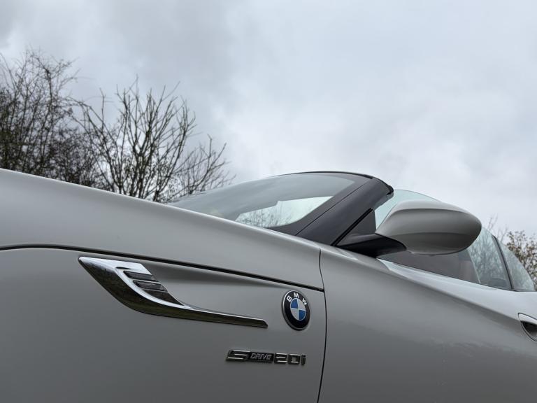 BMW Z4 2.0 Z4 sDrive20i M Sport Roadster 2013