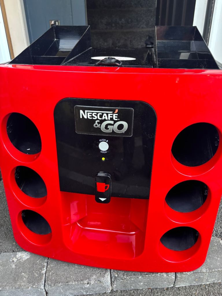 Nescafe & Go Coffee Machine – Red, Good Condition