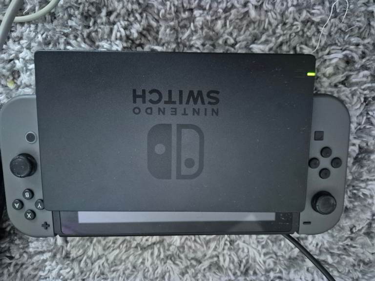 Nintendo Switch Console with Docking Station - Grey Joy-Cons