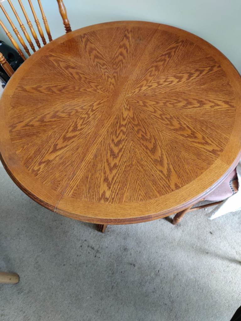 Dining table and 4 chairs