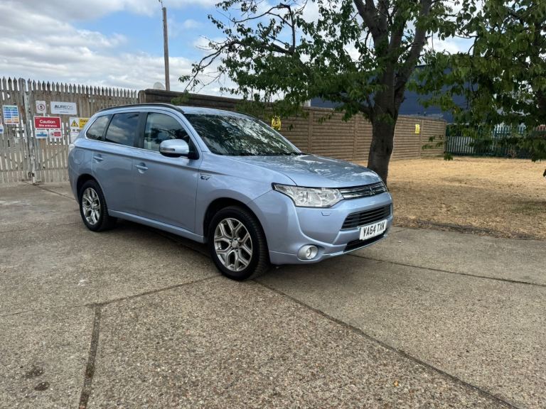 Mitsubishi, OUTLANDER, Estate, 2015, Other, 1998 (cc), 5 doors