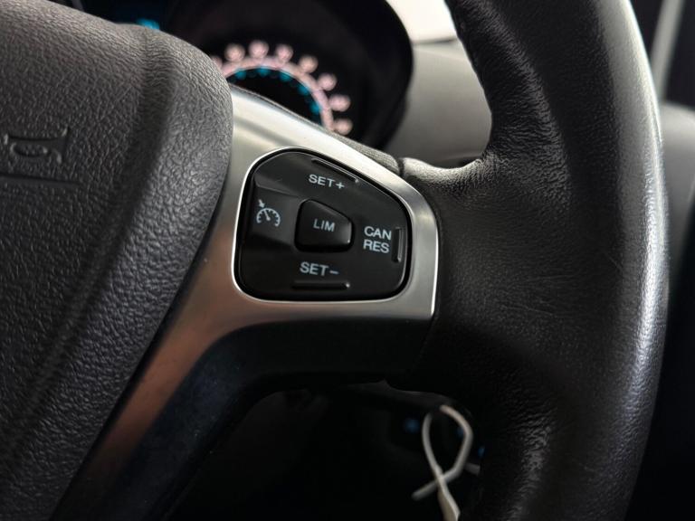 2020 Ford Transit Courier 1.5 TDCi Limited L1 Euro 6 5dr PANEL VAN Diesel Manual