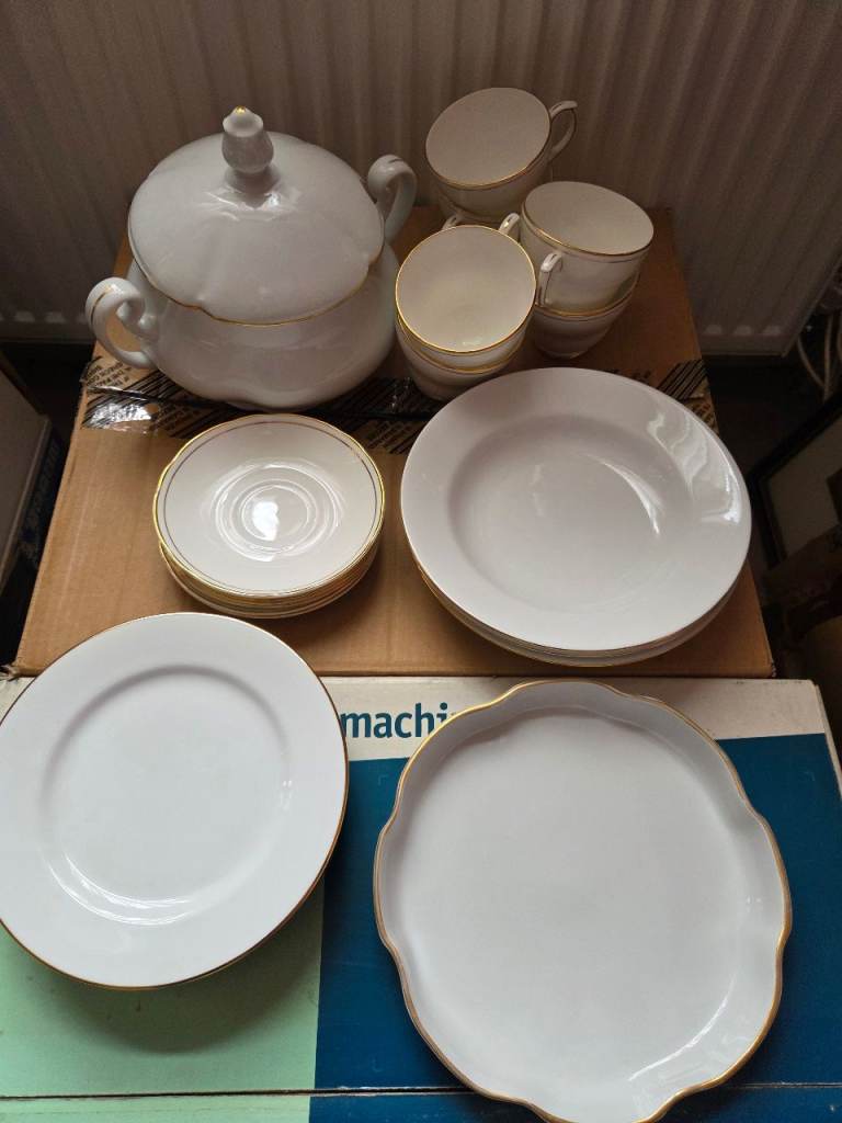 Various Harmony Duchess Ascot Bone China / Fine China, Royal Worcester Porcelain