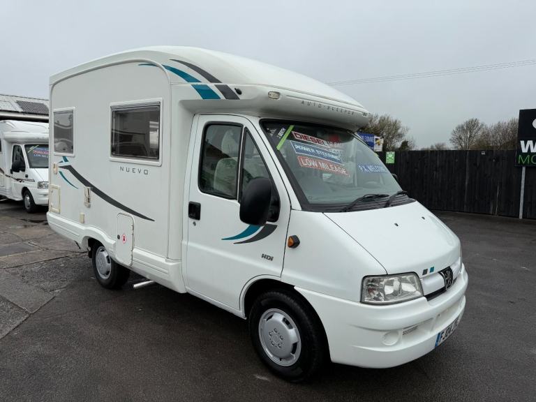 Auto-Sleepers Nuevo 2 Berth Peugeot Boxer DIESEL MANUAL 2004/04
