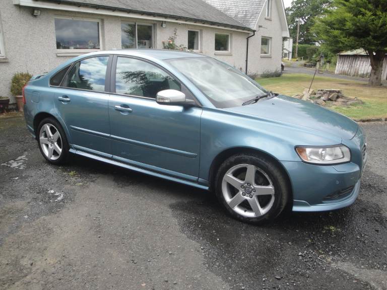 Volvo S40 2.0D sport R-Design 6spd manual
