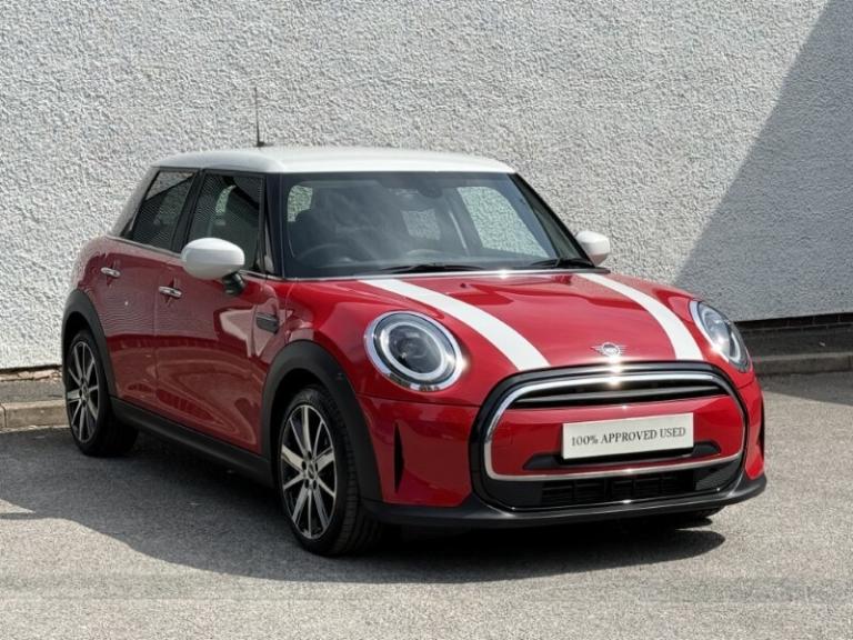 MINI HATCHBACK 1.5 Cooper Classic 5dr Auto