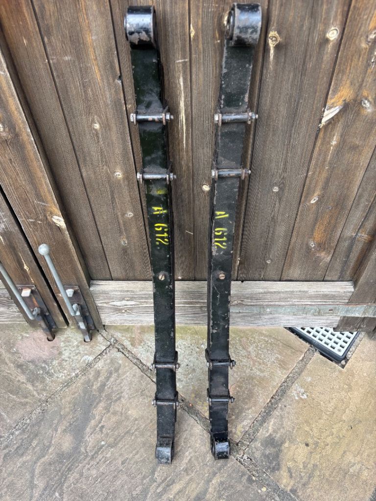 WE 2 Willys Jeep Front Springs 