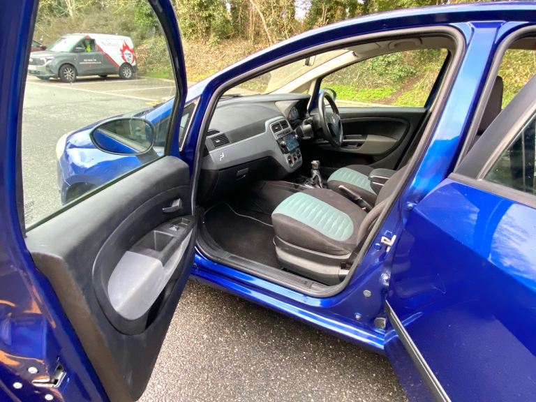 Fiat, GRANDE PUNTO, Automatic 2009, Hatchback, S-A, 1368 (cc), 5 doors