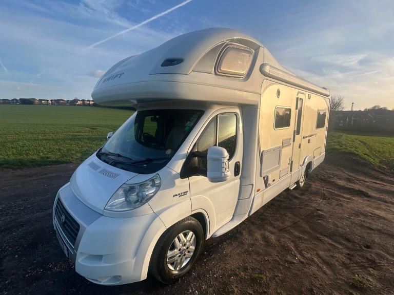 Swift Kontiki 645, 4 berth 4 belts, u shaped lounge motorhome for sale