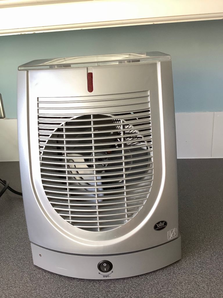 Silver Oscillating Fan Heater 2400W with Timer