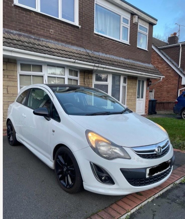 BARGAIN!, CORSA, Limited Edition, 2013, 1.2Petrol, 12Mot