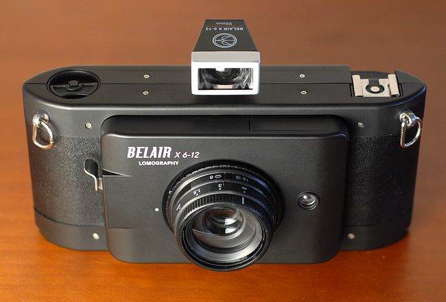 Lomography Belair X 6-12 Medium Format Film Camera - Good Condition