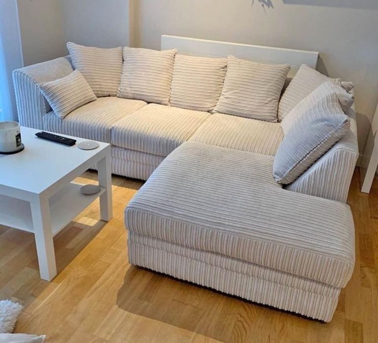 Cream Fabric Corner Sofa with Chaise Lounge – Good Condition