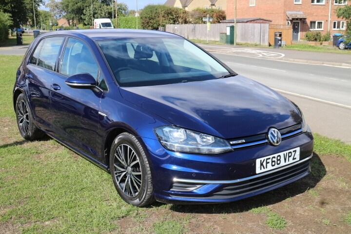 Volkswagen Golf SE NAVIGATION TSI EVO DSG