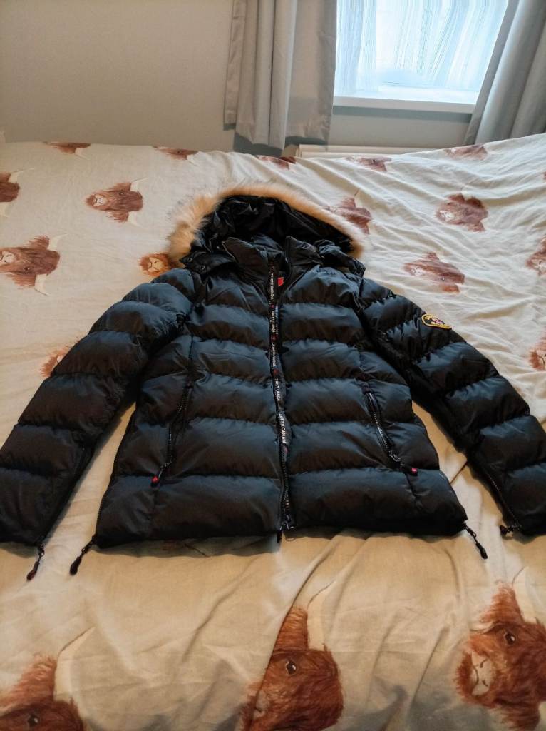 Black Zavetti Canada Puffer Jacket with Hood – Good Condition