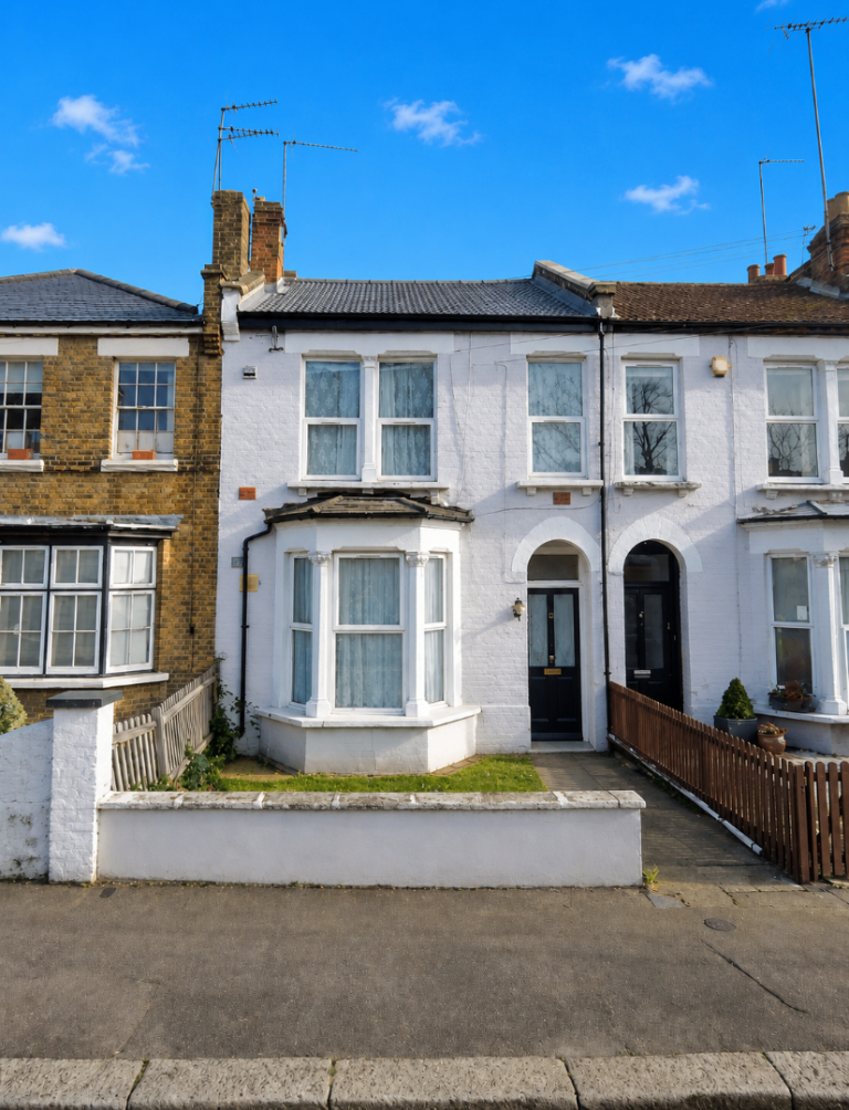 16 Wakefield Rd N15 4NL - AVAILABLE NOW!