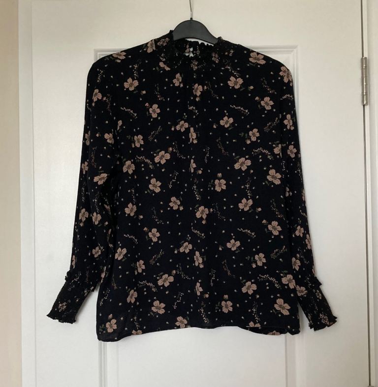 M & S Black Patterned Top (16)