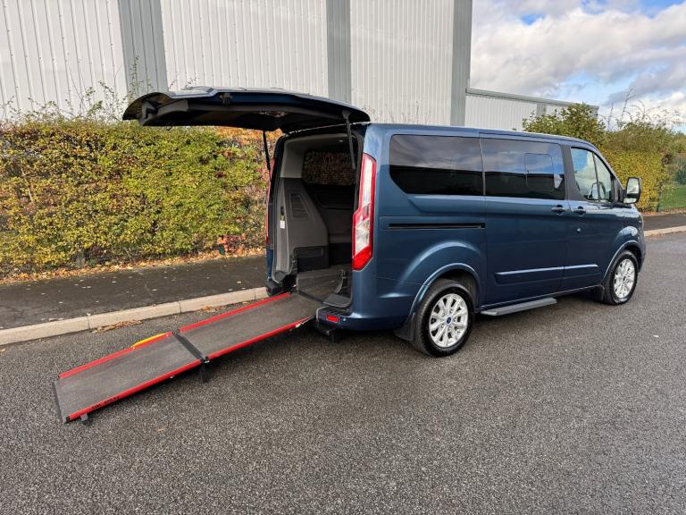 2018 (68) Ford Tourneo Transit Custom Titanium Wheelchair Access NEW WET BElLT