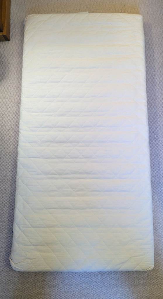 Tutti Bambini Cot Bed Mattress 140x70 - Excellent Condition