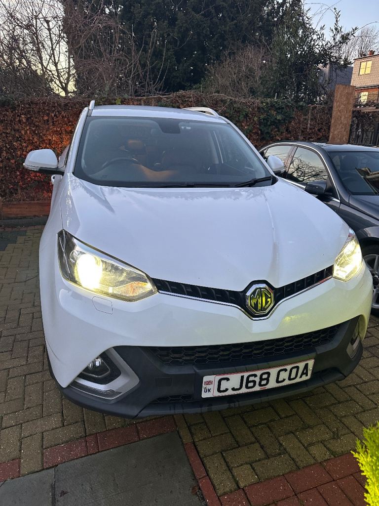 MG Motor UK, GS, Hatchback, 2019, Semi-Auto, 1490 (cc), 5 doors
