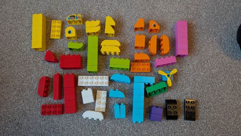 Duplo Bundle 9 sets (Including Train Sets!) 