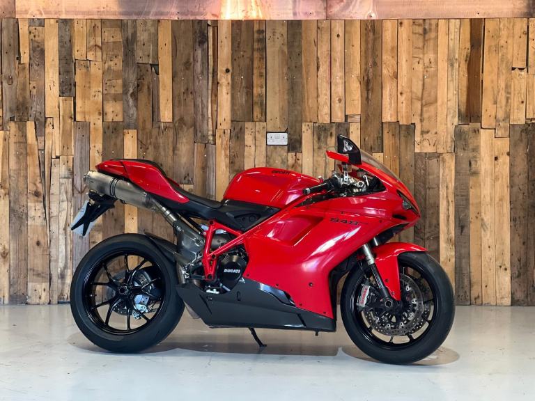 Ducati 848 EVO 2010 Supersport 