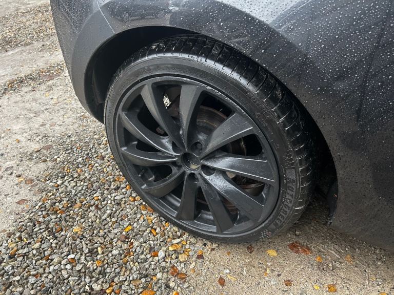 Renault Megane DYNAMIQUE TomTom, 1 year MOT, great specification, Service history! 