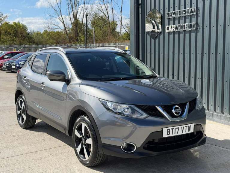 2017 Nissan Qashqai 1.2 DIG-T N-Connecta 2WD Euro 6 (s/s) 5dr HATCHBACK Petrol Manual