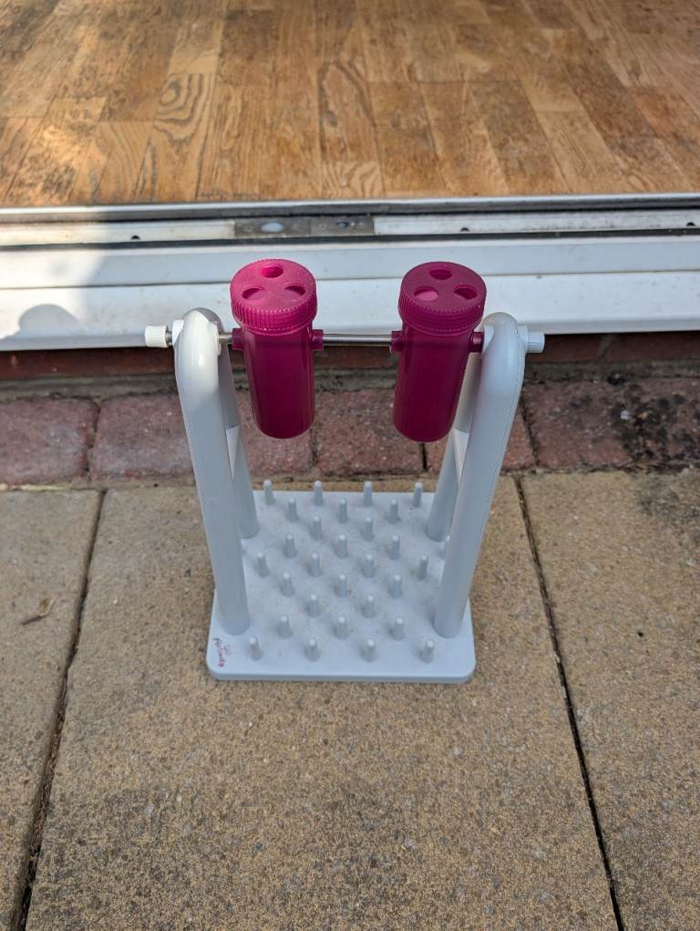 Slow pet feeder toy 