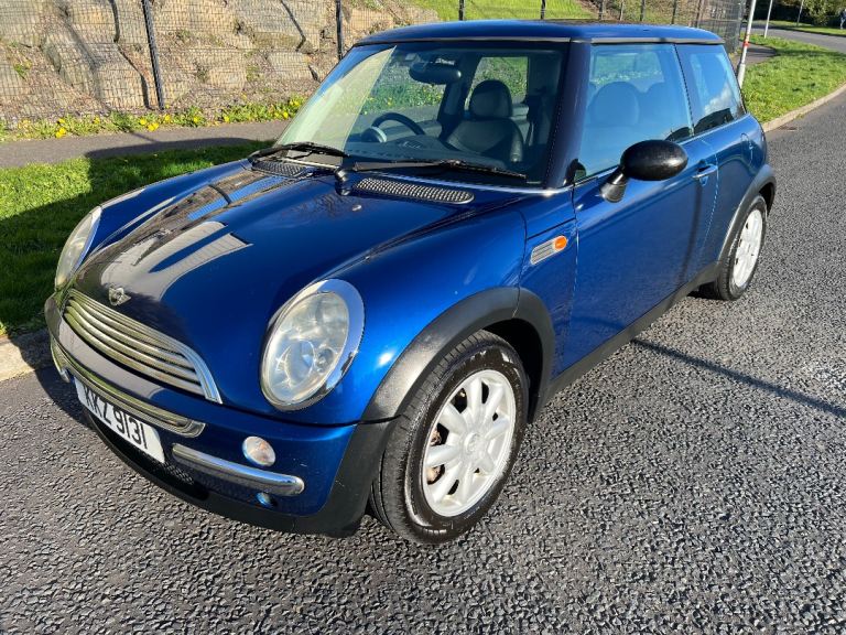 Mini ONE *full years MOT*